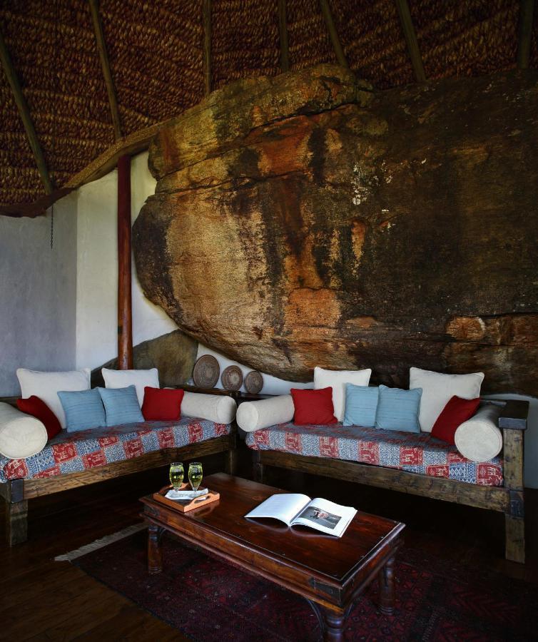 Elewana Elsa'S Kopje Hotel Meru Bagian luar foto